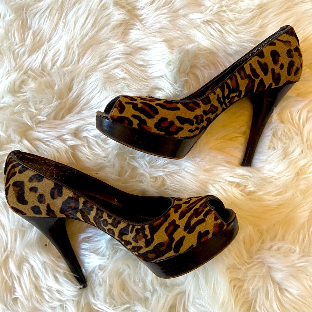 Stuart Weitzman Leopard Print Peeptoe Platform Size 7.5